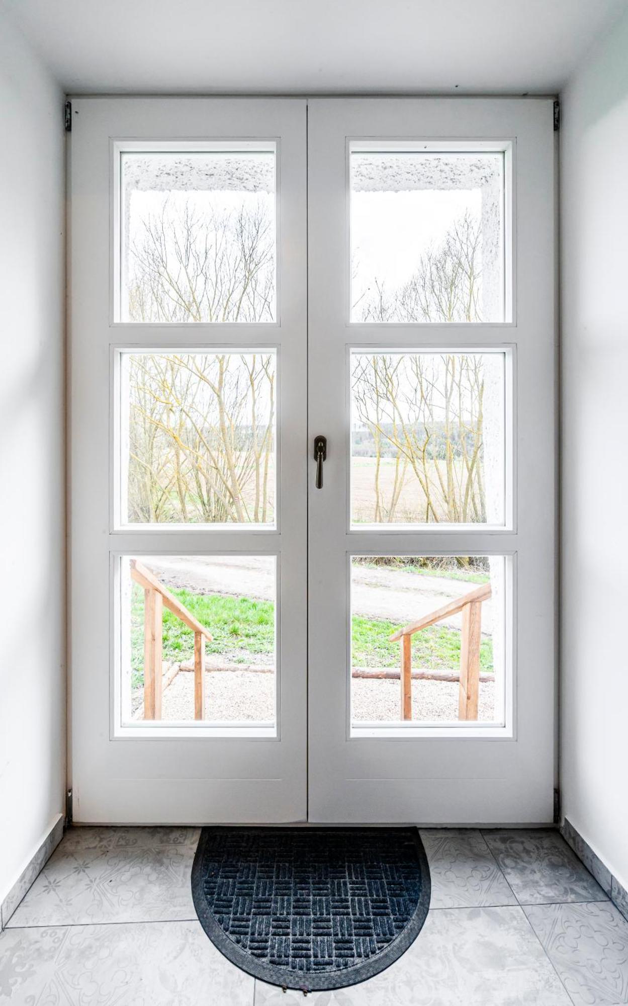 Ferienwohnung Dvur Dolenec Rohoznice  Exterior foto