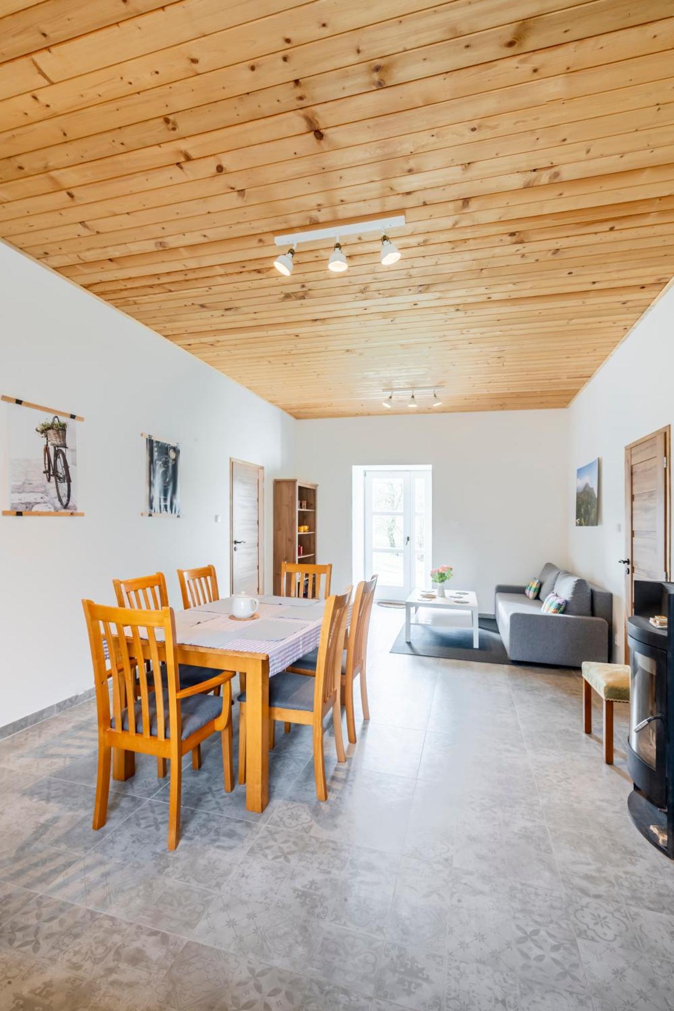 Ferienwohnung Dvur Dolenec Rohoznice  Exterior foto